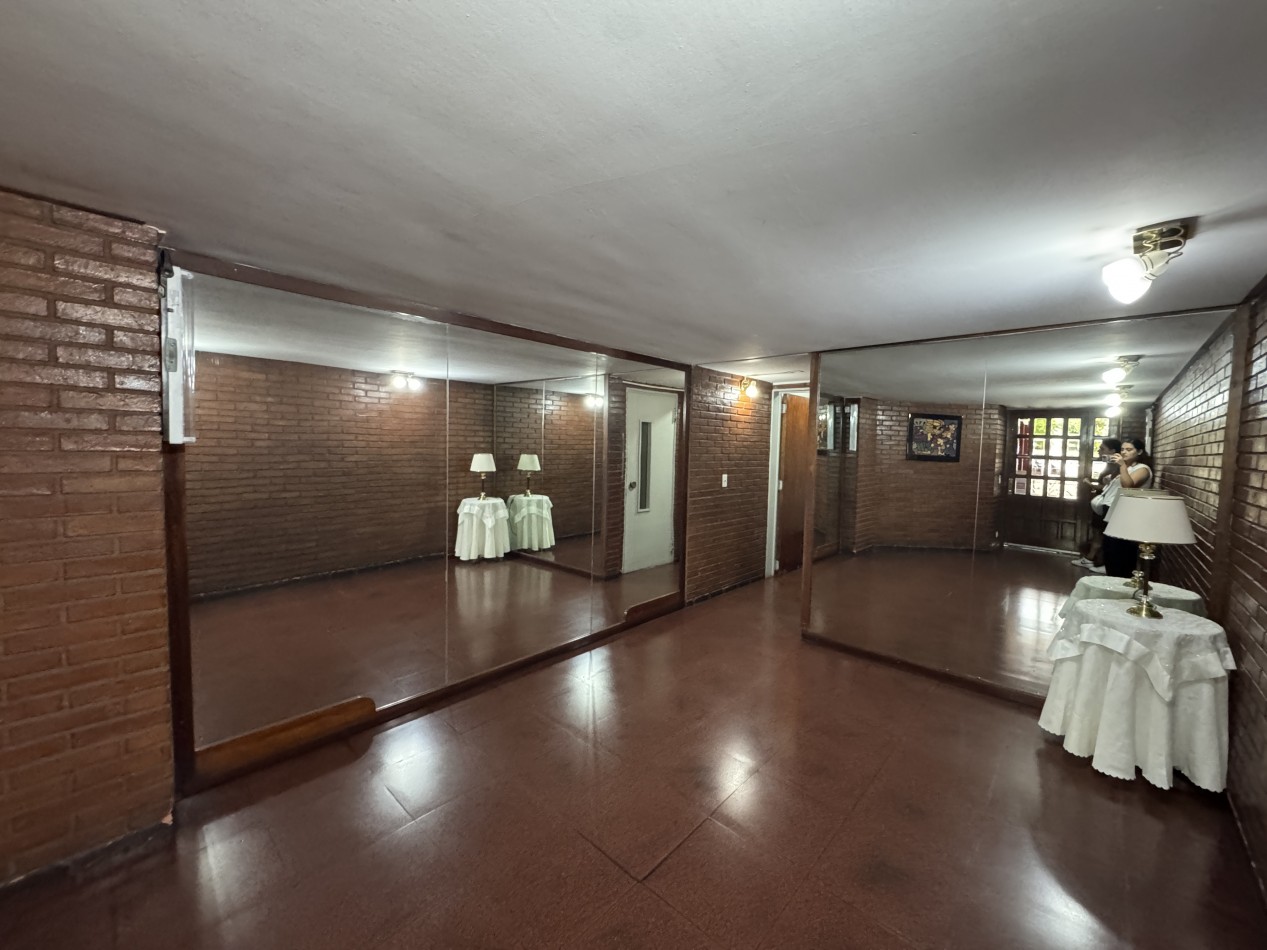 Departamento de 3 dormitorios Av mitre Avellaneda