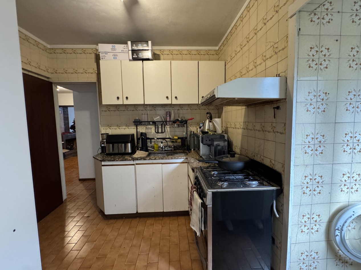Departamento de 3 dormitorios Av mitre Avellaneda