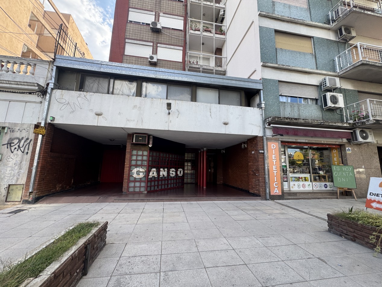 Departamento de 3 dormitorios Av mitre Avellaneda