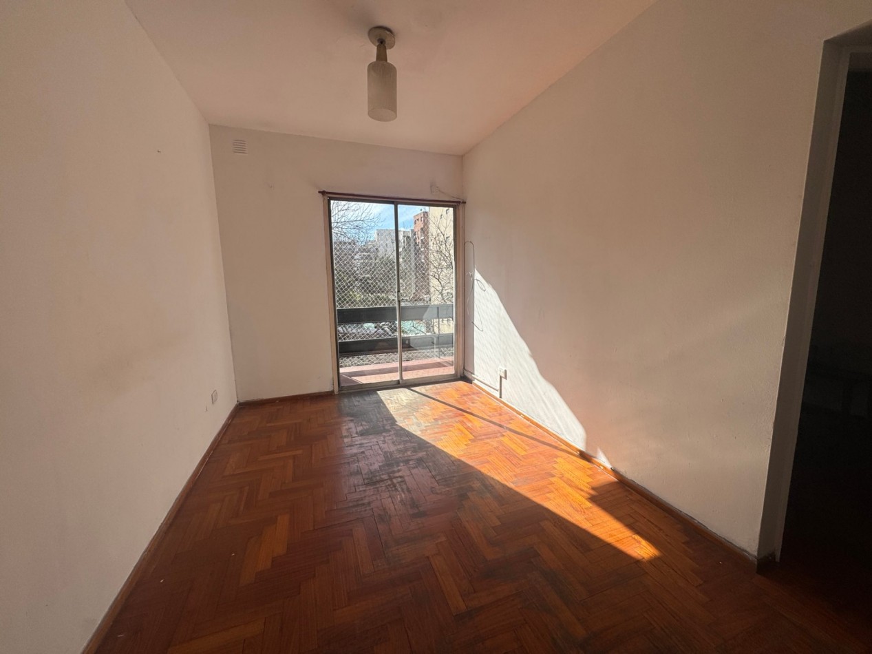 2 AMBIENTES AL FRENTE CON BALCON | MUY LUMINOSO | CABALLITO