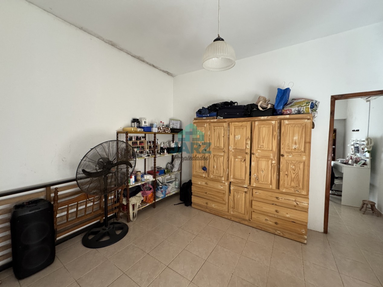 VENTA EN QUILMES - DOS CASA EN UN MISMO LOTE 