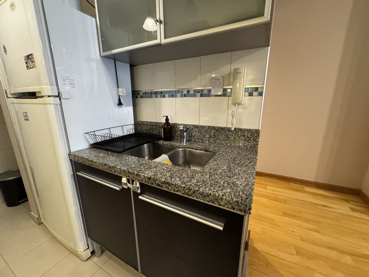  Departamento Amoblado 3 Amb con cochera cubierta y Baulera