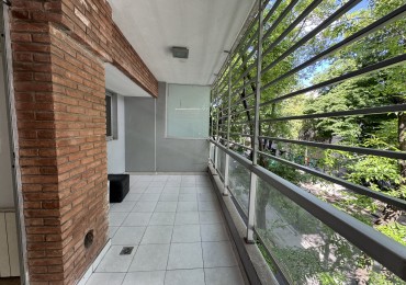 CABALLITO Departamento en alquiler de 2 ambientes con cochera cubierta al frente