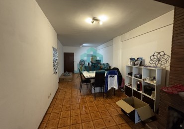 RETASADO!! Departamento de 3 dormitorios Av mitre Avellaneda